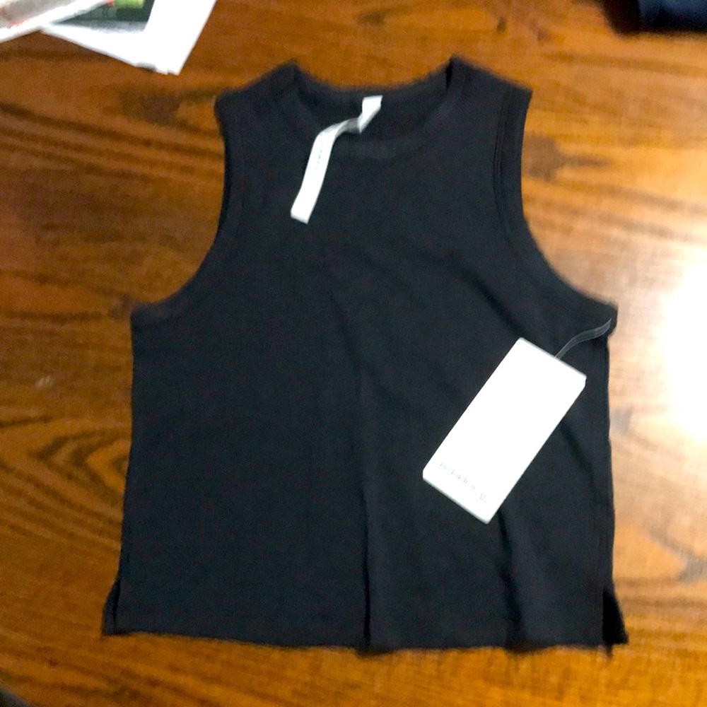 Lululemon classic fit cotton blend tank size 2 color black